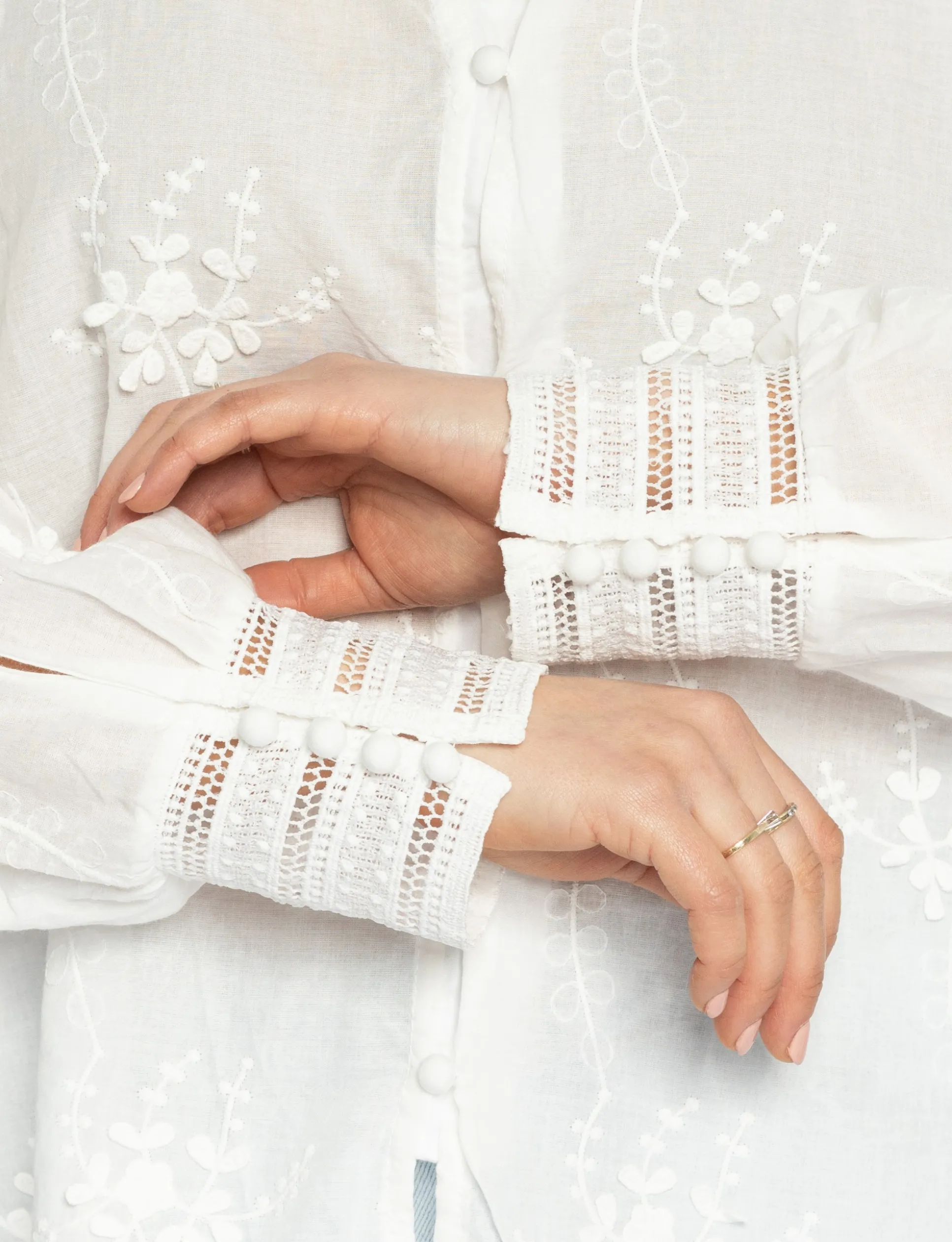 blouse_esya_wit_3.webp Blouse Esya Wit