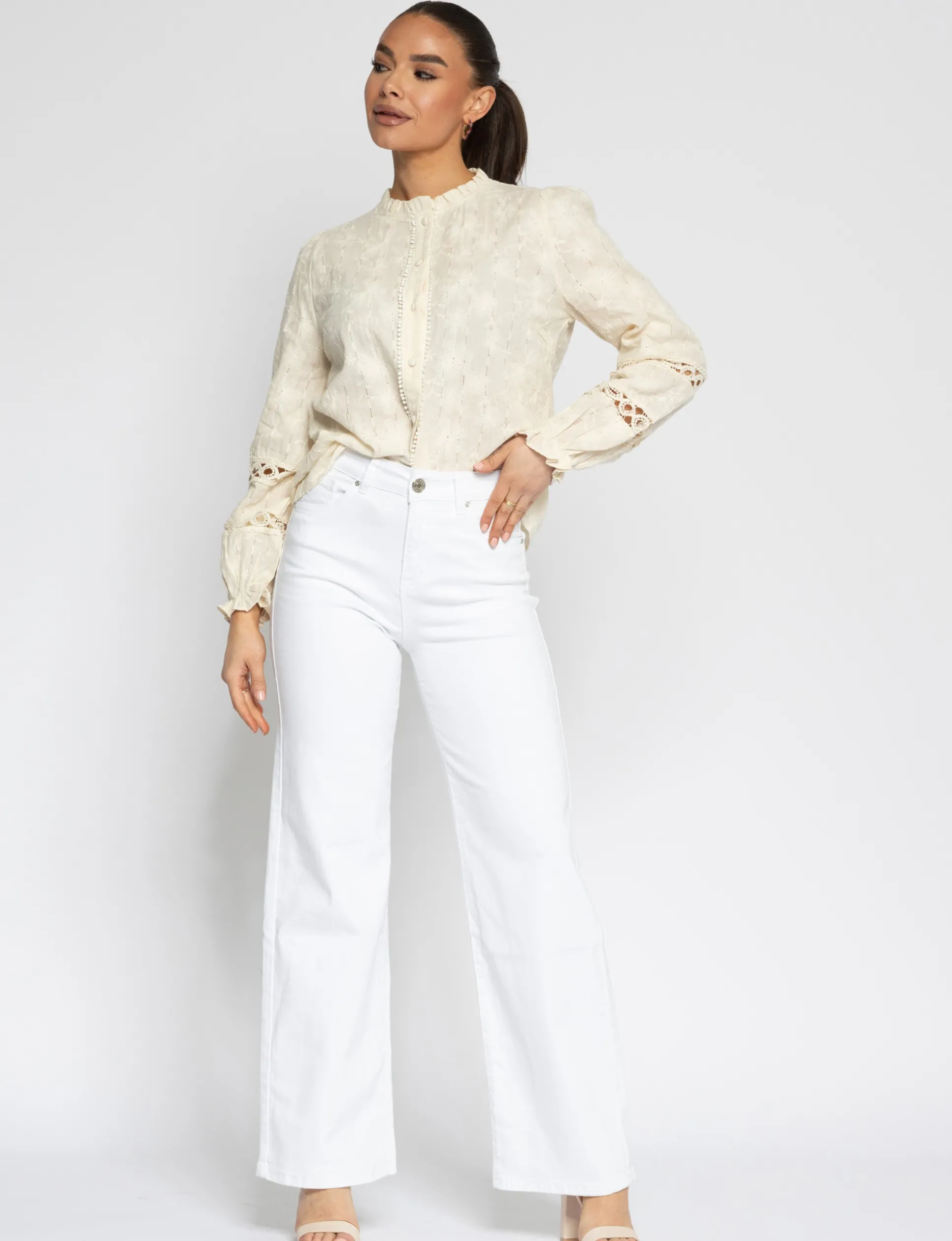 blouse_vera_beige_3.webp Blouse Vera Beige