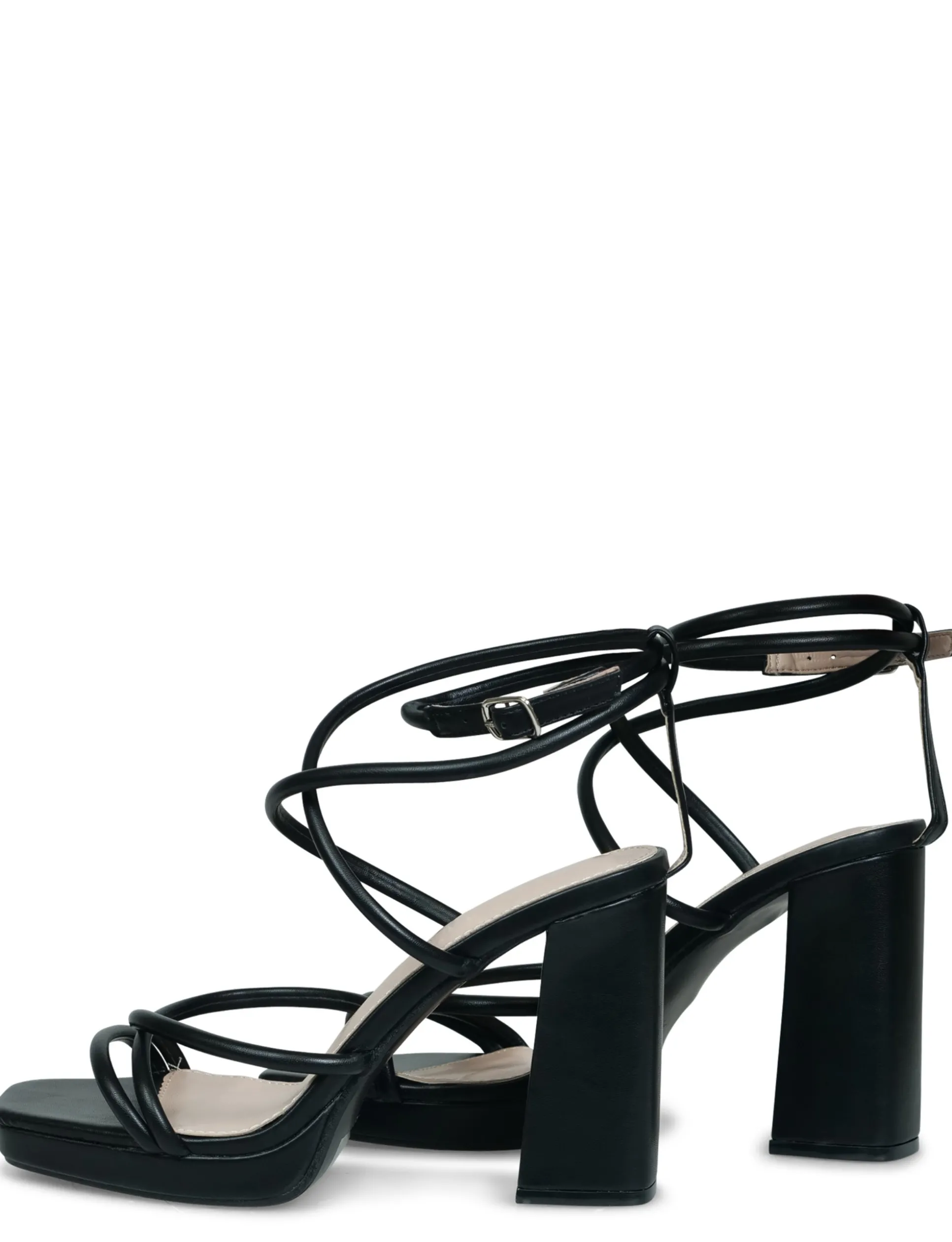 heels_lisa_zwart_2.webp Heels Lisa Zwart