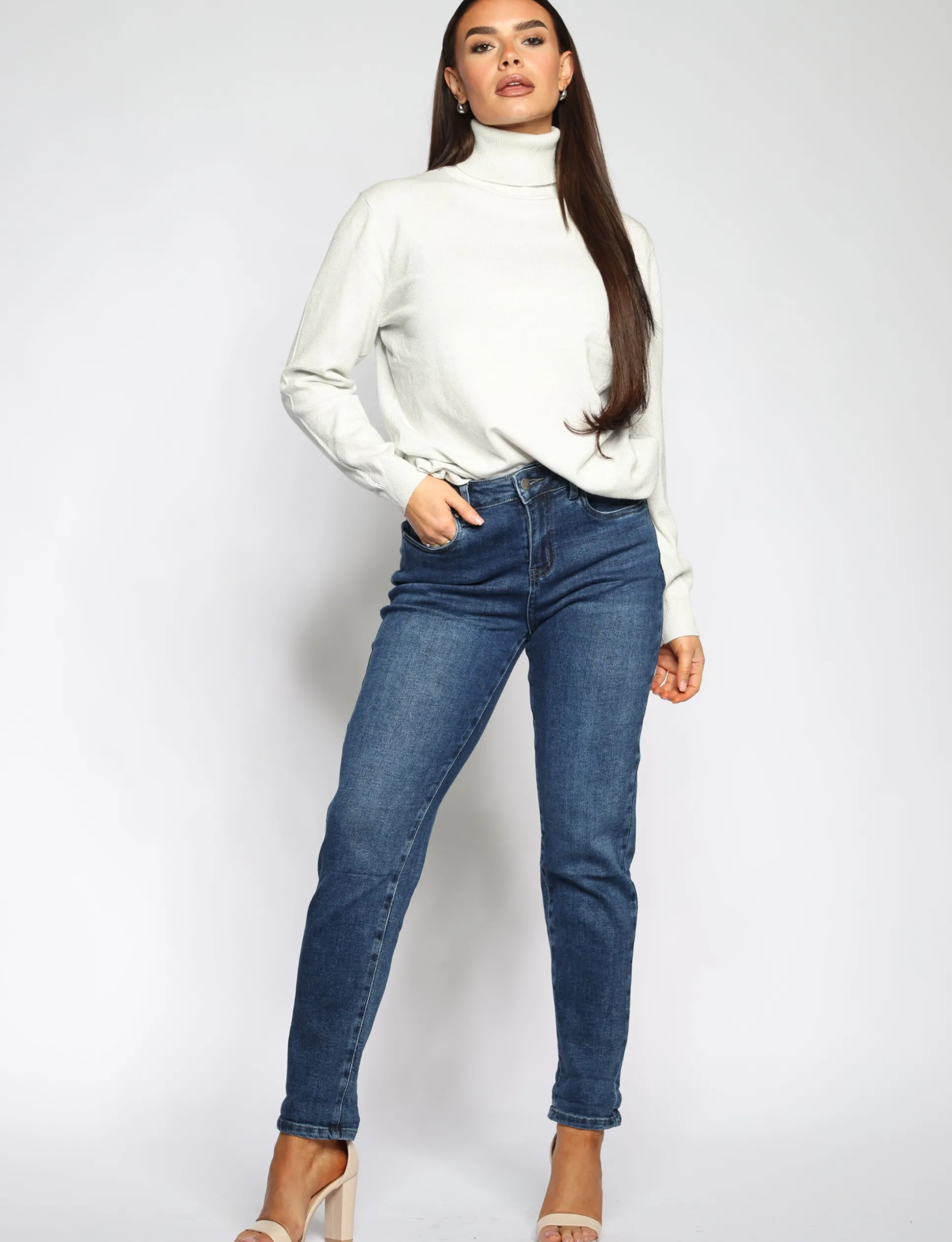 hello_miss__mom_jeans_hm__0-4.webp Hello Miss | Mom jeans HM5294-2 Donkerblauw