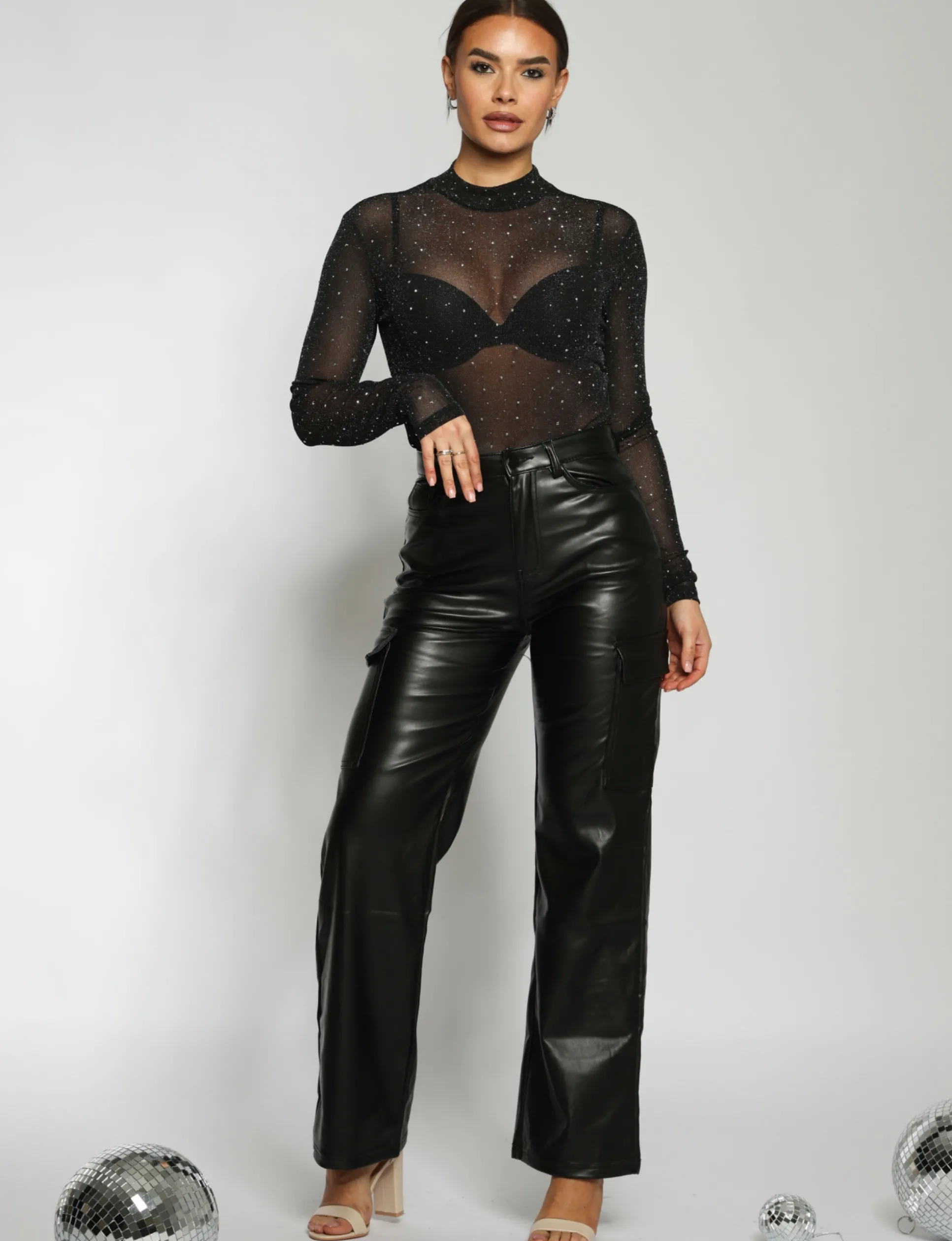 hello_miss__wide_leg_carg_0.webp Hello Miss | Wide leg, cargo jeans HM006-1 Zwart