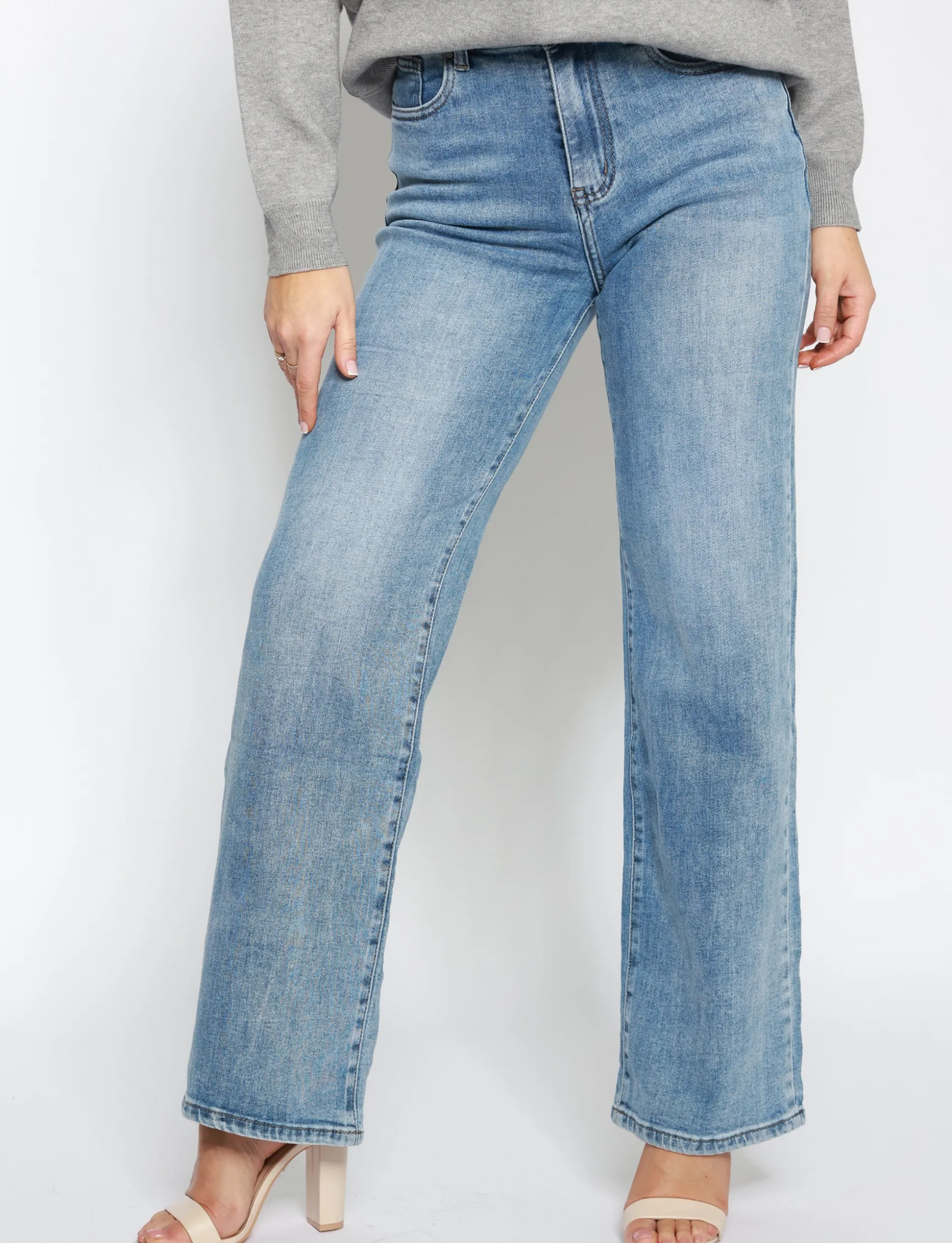 hello_miss__wide_leg_jean_1-19.webp Hello Miss | Wide leg jeans HM5293-2 Blauw