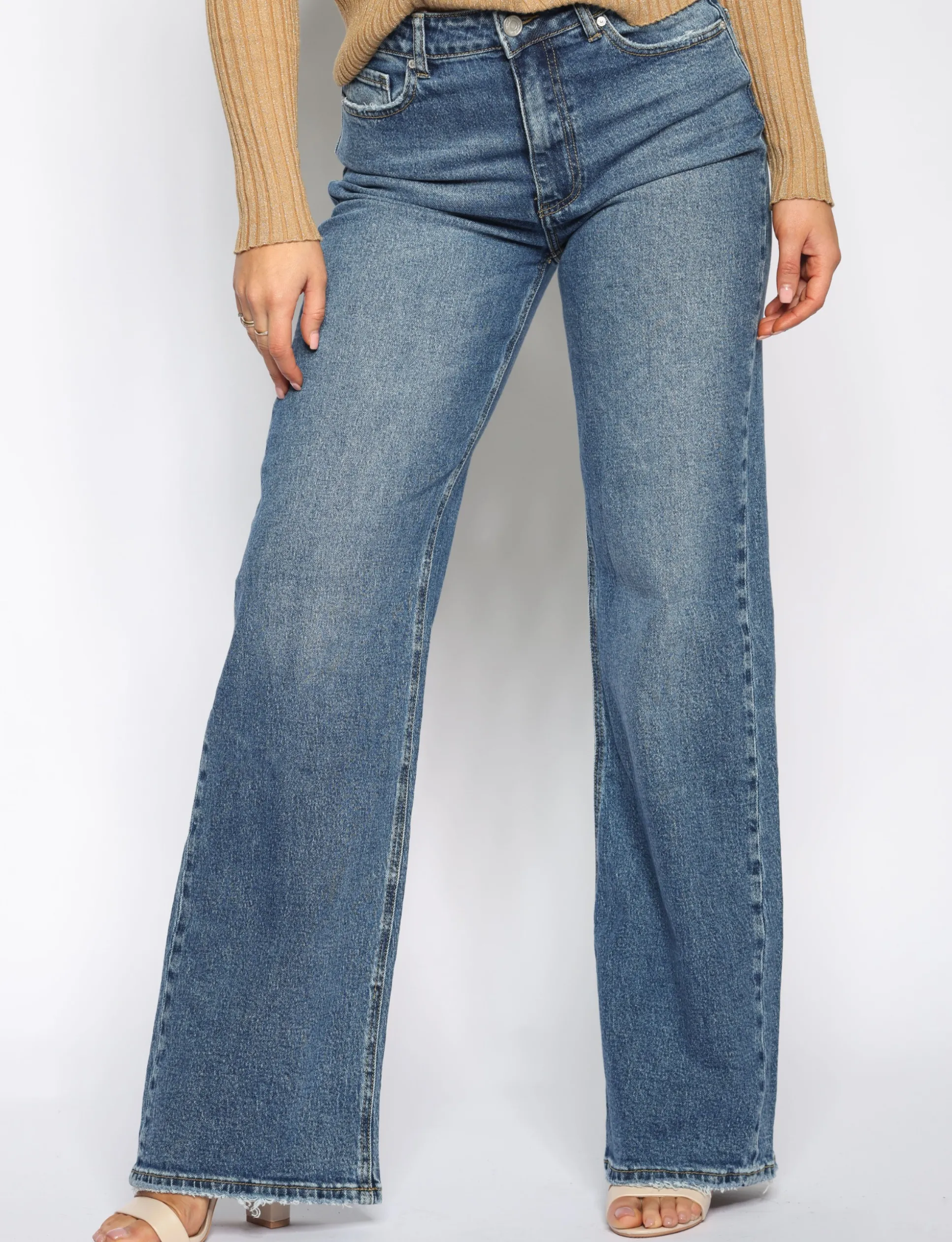 queen_hearts__wide_leg_je_0-2.webp Queen Hearts | Wide leg jeans W3756 Blauw