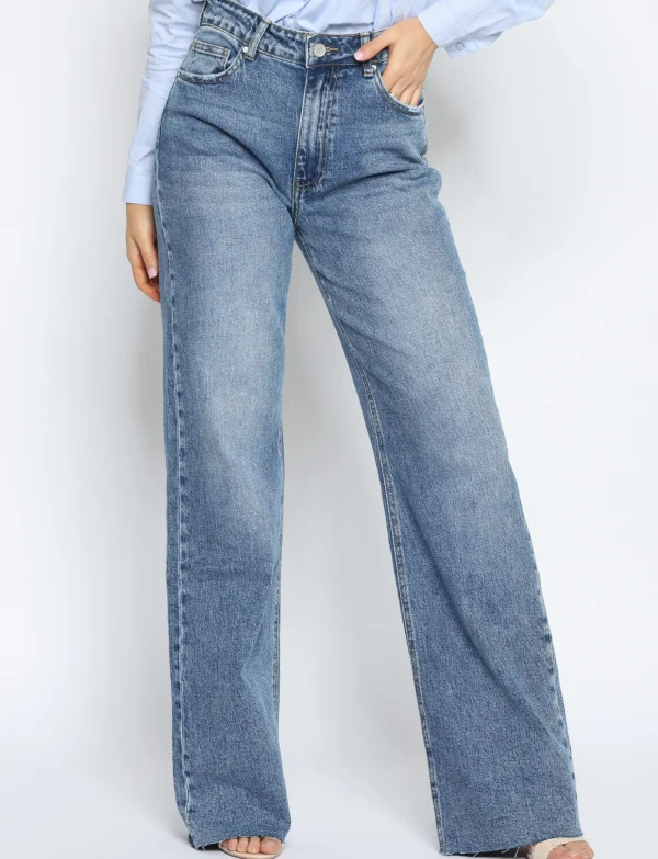 Queen Hearts | Wide leg, Straight jeans W3636 TALL Donkerblauw