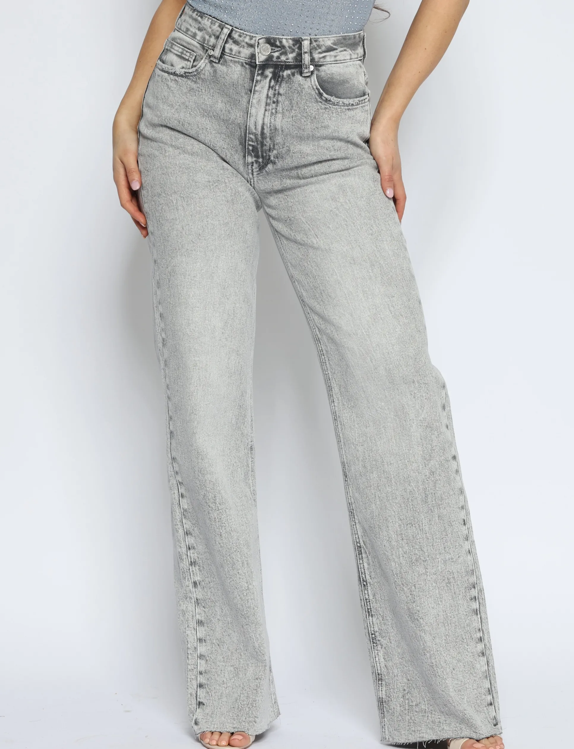 queen_hearts__wide_leg_st_0.webp Queen Hearts | Wide leg, Straight jeans W3636 TALL Lichtgrijs