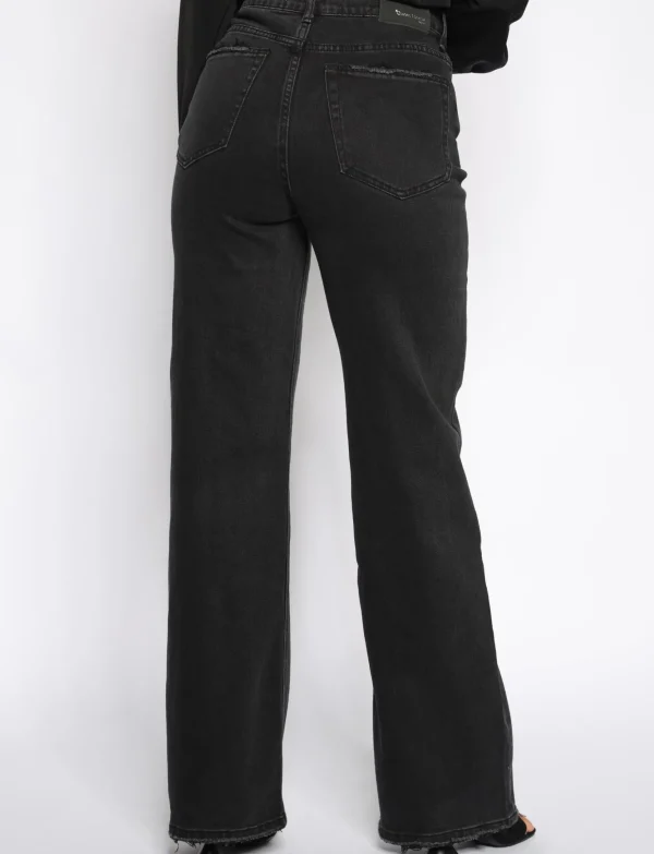 Queen Hearts | Wide leg, Straight jeans W3392 TALL