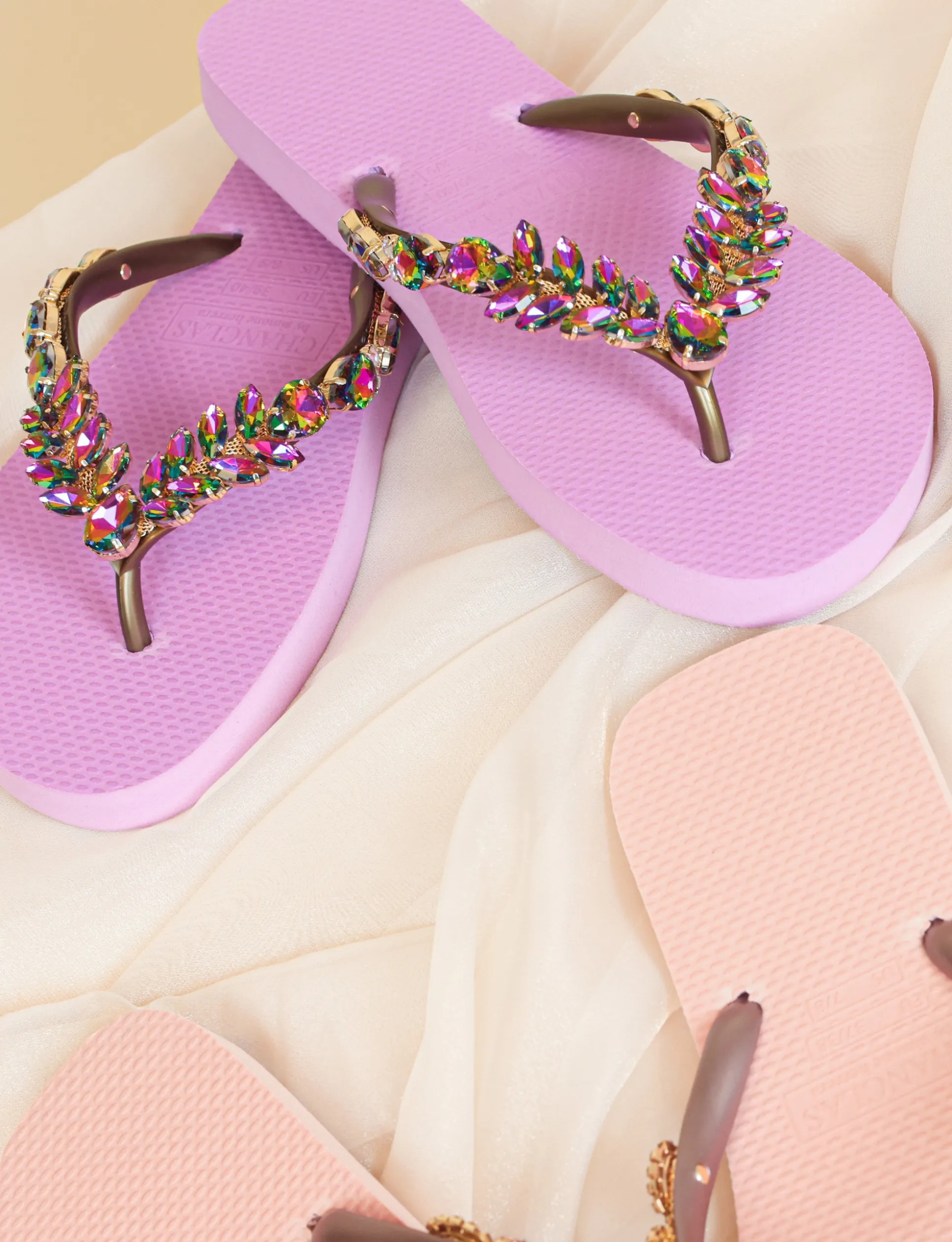 simone_herrera__slipper_a_0-2.webp Simone Herrera | Slipper Adela Multicolor Lila