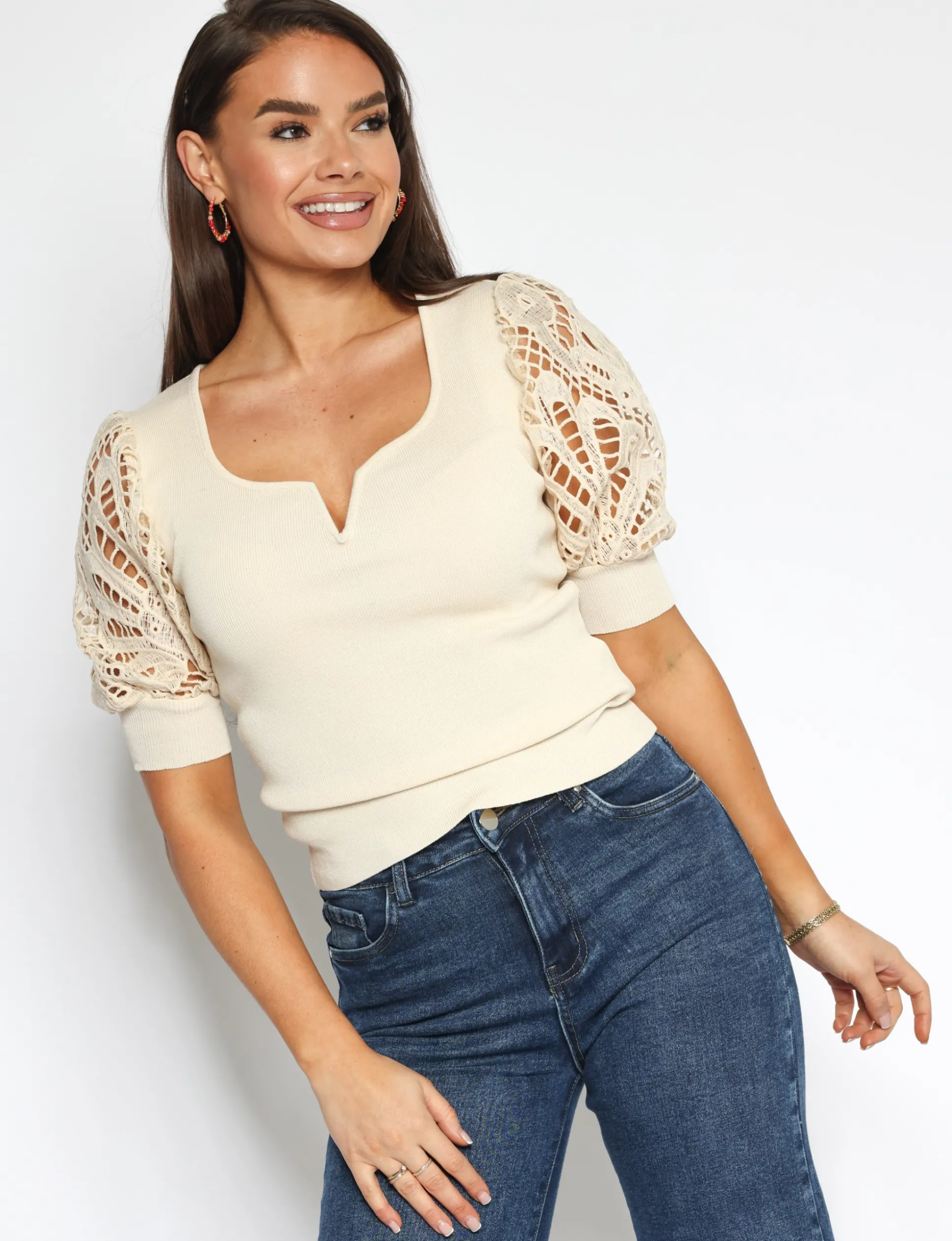 top_maartje_beige_0.webp Top Maartje Beige