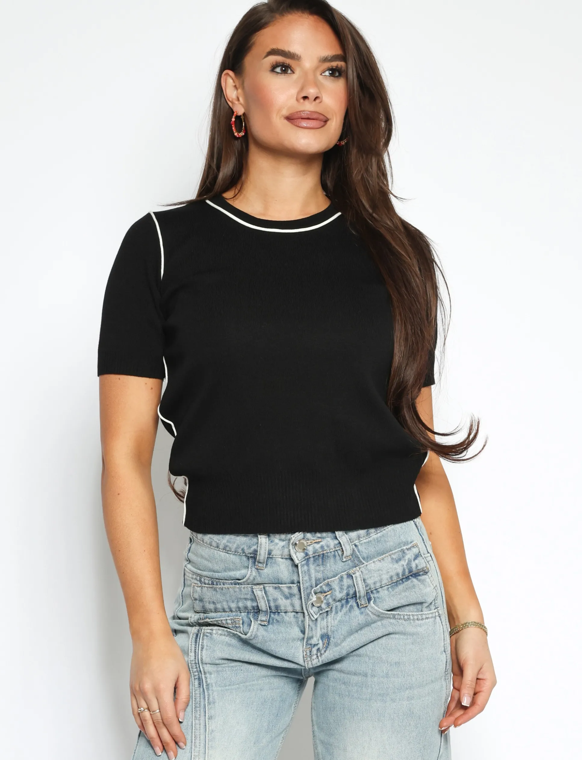 top_mabel_zwart_1.webp Top Mabel Zwart