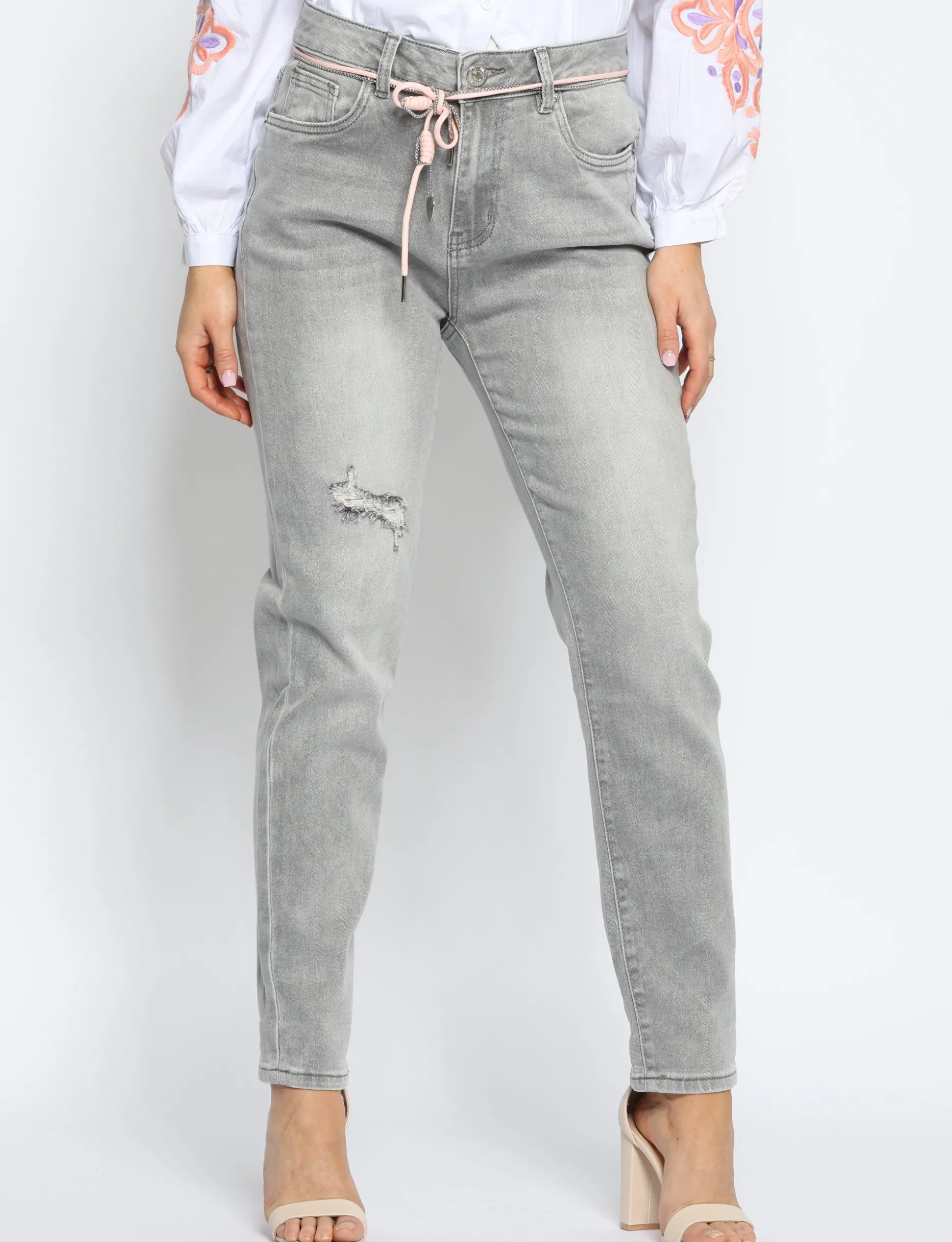 toxik__mom_jeans_met_riem_1.webp Toxik | Mom jeans met riem H2715 Grijs